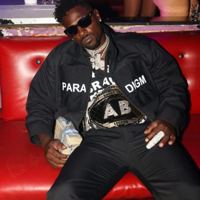 Antonio Brown sitting while visiting Booby Trap On The River