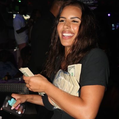 Chaney Jones visiting Booby Trap On The River 2